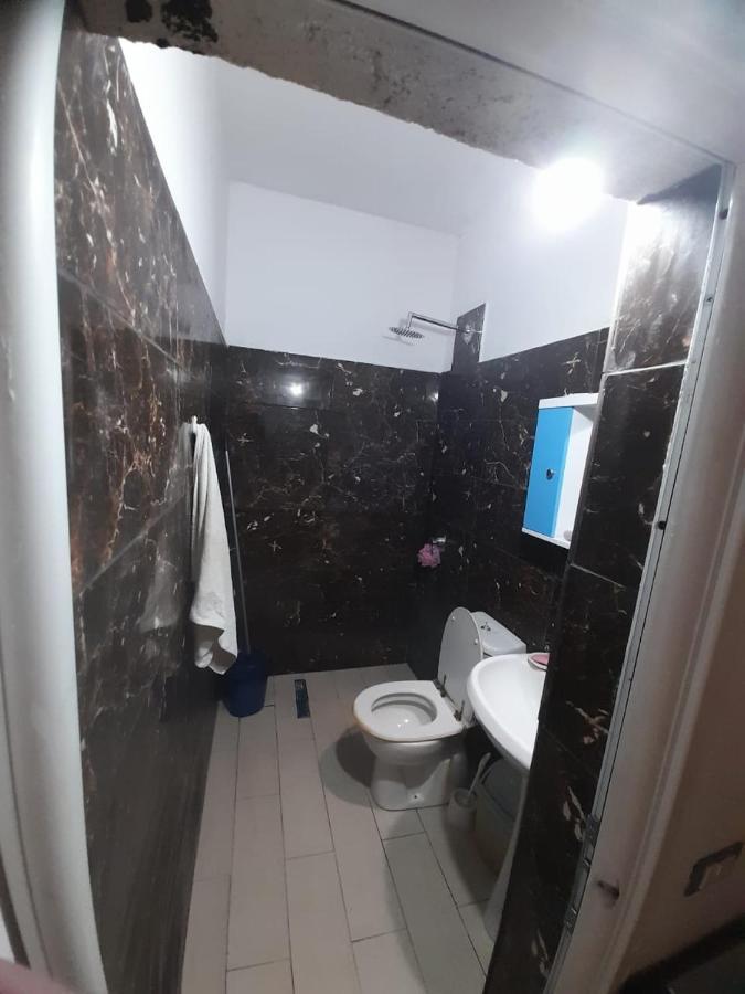 Hotel Rey Garden 2 à Vlorë Extérieur photo