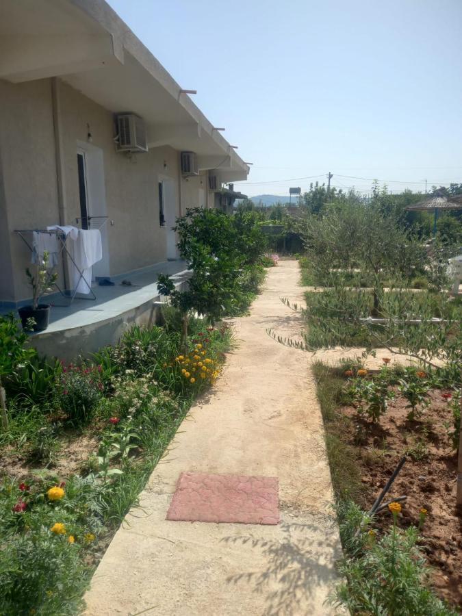 Hotel Rey Garden 2 à Vlorë Extérieur photo